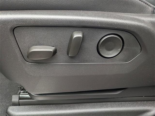 new 2025 Chevrolet Suburban car