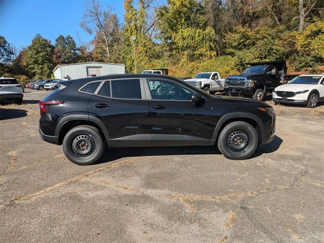 new 2025 Chevrolet Trax car, priced at $21,690