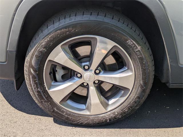 used 2019 Jeep Cherokee car, priced at $13,500