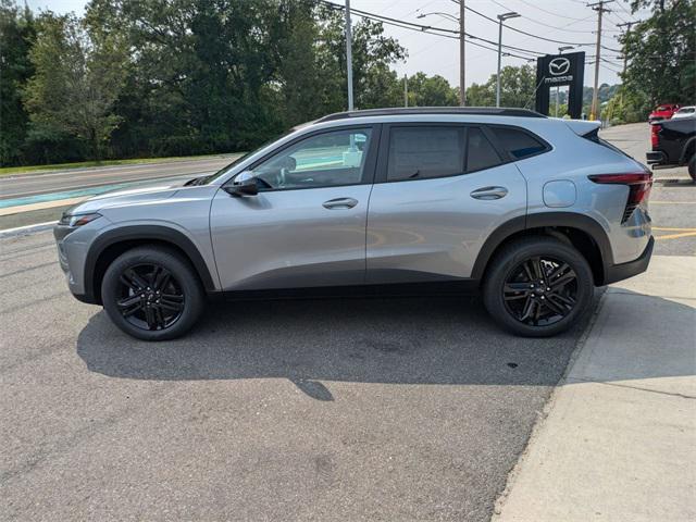 new 2025 Chevrolet Trax car, priced at $27,435