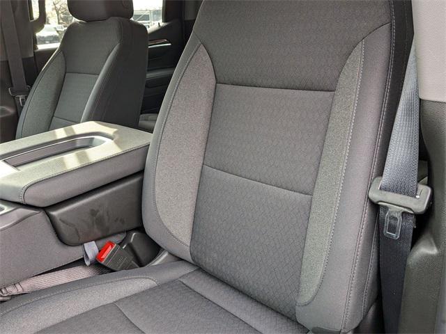 new 2025 Chevrolet Silverado 1500 car, priced at $55,595