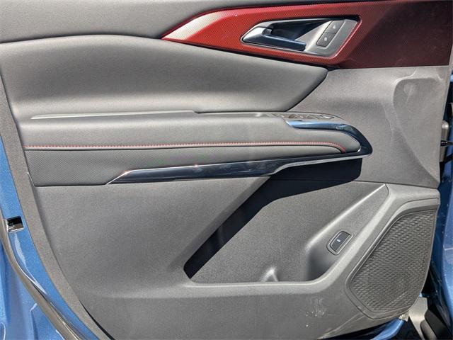 new 2026 Chevrolet Traverse car, priced at $53,945