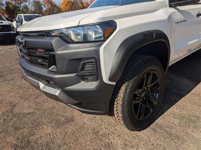 new 2024 Chevrolet Colorado car, priced at $45,155