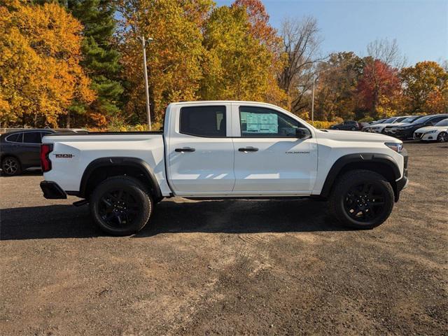 new 2024 Chevrolet Colorado car, priced at $45,155