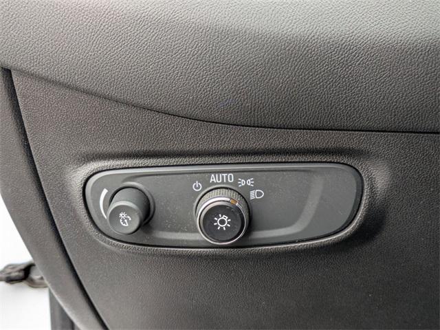 used 2022 Chevrolet Equinox car, priced at $20,224