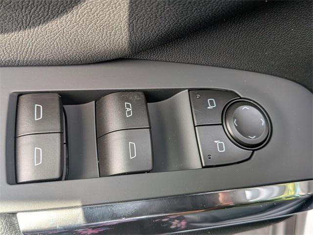 new 2026 Chevrolet Traverse car, priced at $47,345