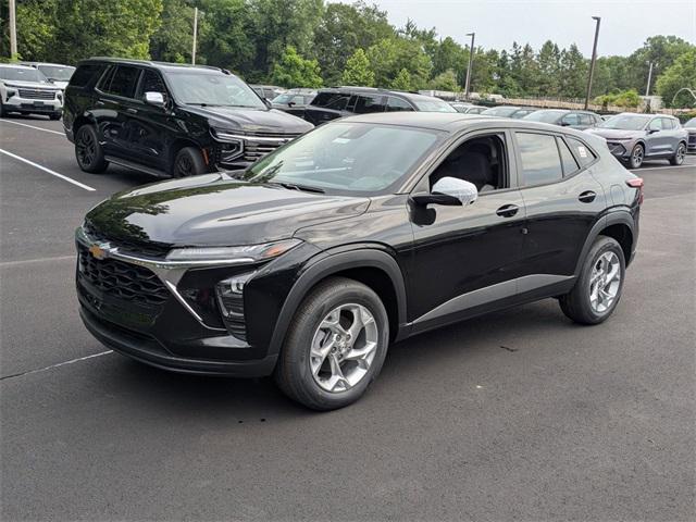 new 2025 Chevrolet Trax car, priced at $23,525