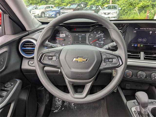 new 2025 Chevrolet Trax car, priced at $23,525