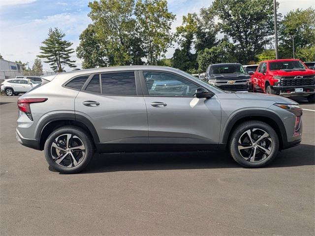 new 2025 Chevrolet Trax car, priced at $25,085
