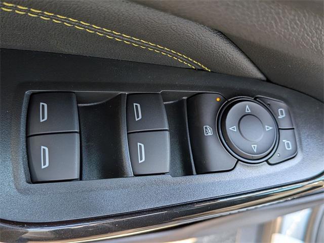 new 2025 Chevrolet Trax car, priced at $26,025