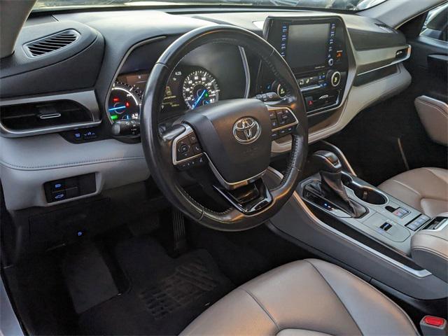 used 2021 Toyota Highlander Hybrid car, priced at $35,550