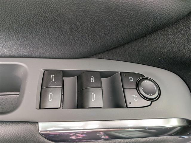 new 2026 Chevrolet Traverse car, priced at $47,345