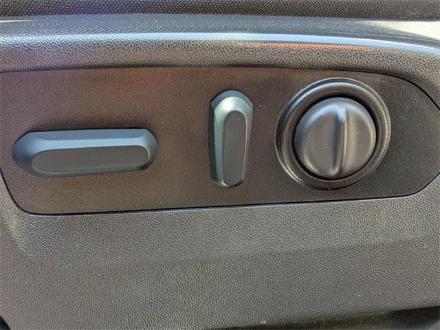 used 2022 Chevrolet Silverado 1500 car, priced at $32,800