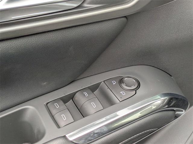 new 2026 Chevrolet Traverse car, priced at $47,315