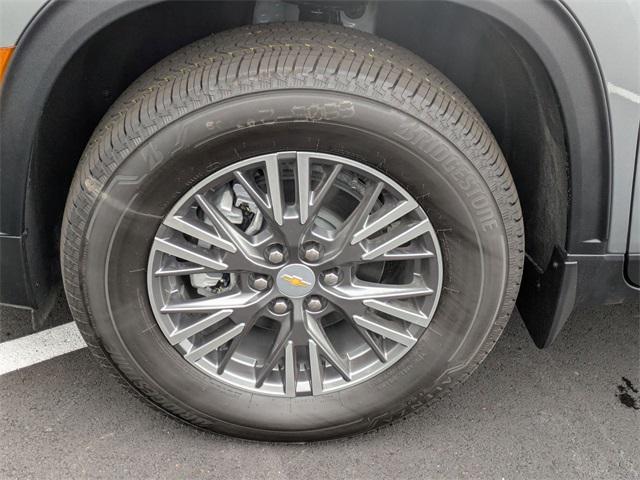 new 2026 Chevrolet Traverse car, priced at $47,315