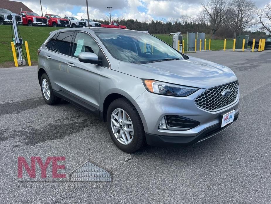 used 2024 Ford Edge car, priced at $37,039