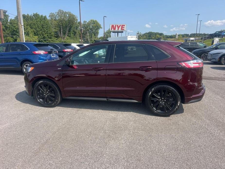 used 2024 Ford Edge car, priced at $43,579