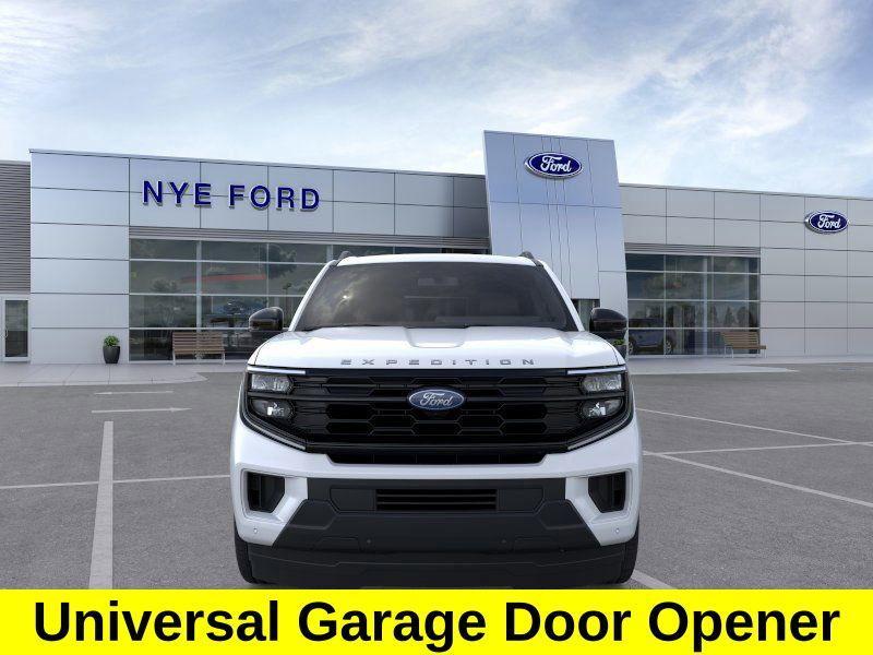 new 2025 Ford Expedition car, priced at $71,251