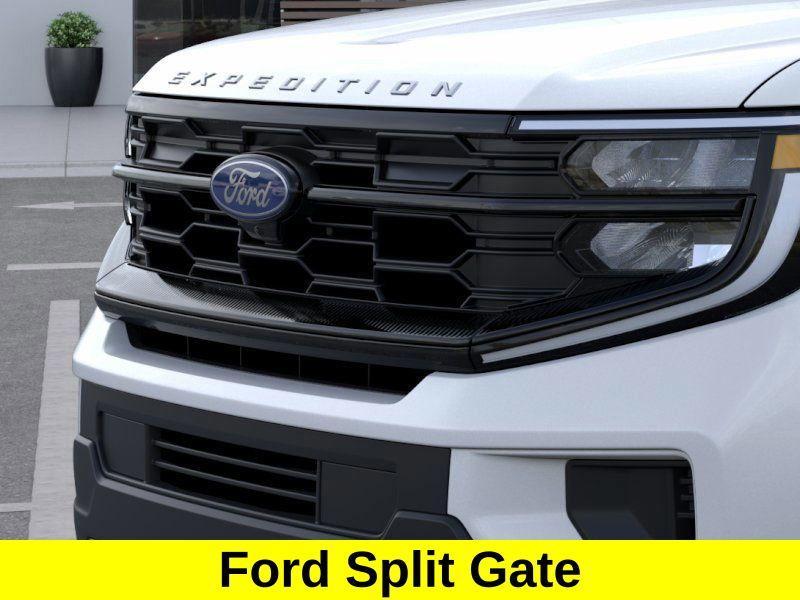 new 2025 Ford Expedition car, priced at $71,251