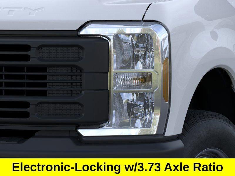 new 2025 Ford F-250 car, priced at $52,225