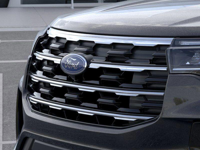new 2025 Ford Explorer car, priced at $45,860