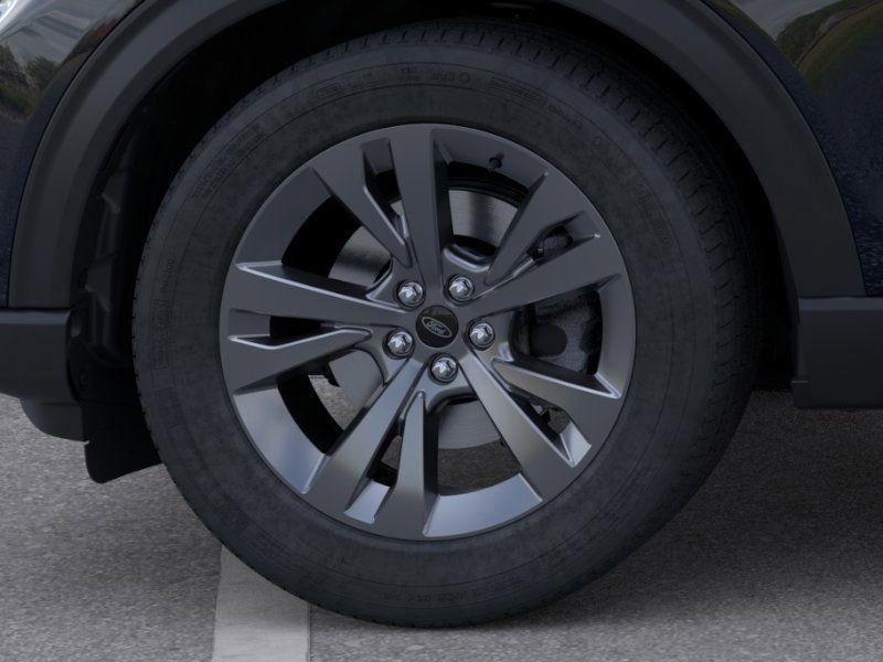 new 2025 Ford Explorer car, priced at $45,860