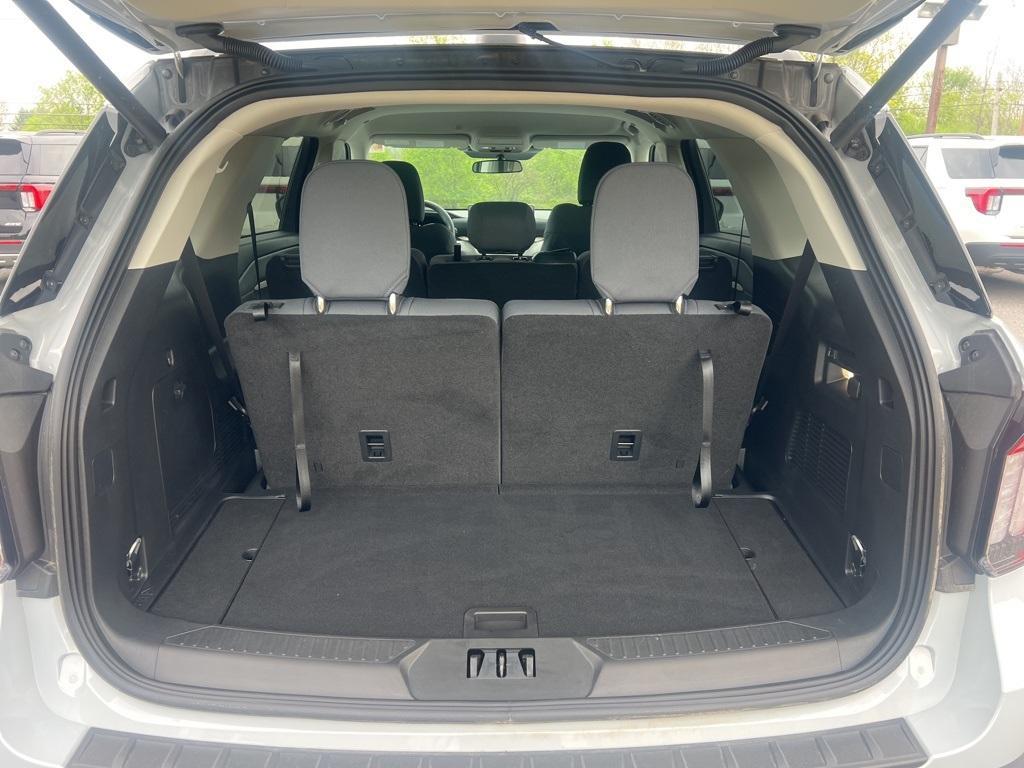 used 2025 Ford Explorer car, priced at $39,635