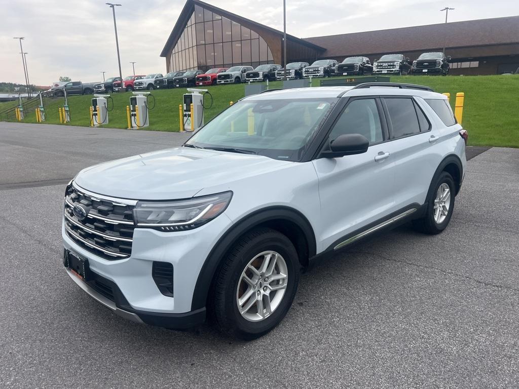 used 2025 Ford Explorer car, priced at $39,635