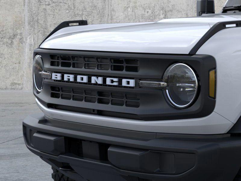new 2025 Ford Bronco car, priced at $50,395