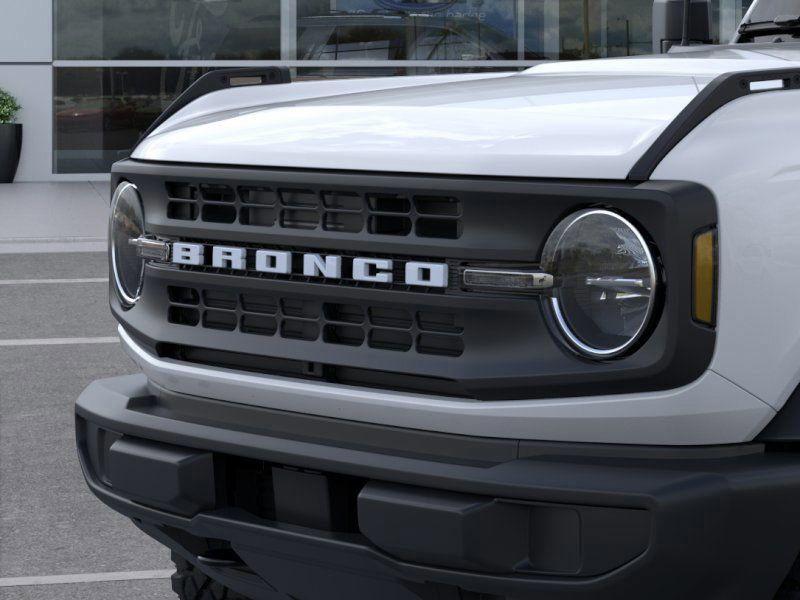 new 2025 Ford Bronco car, priced at $49,262