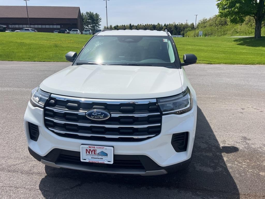 new 2025 Ford Explorer car, priced at $41,149