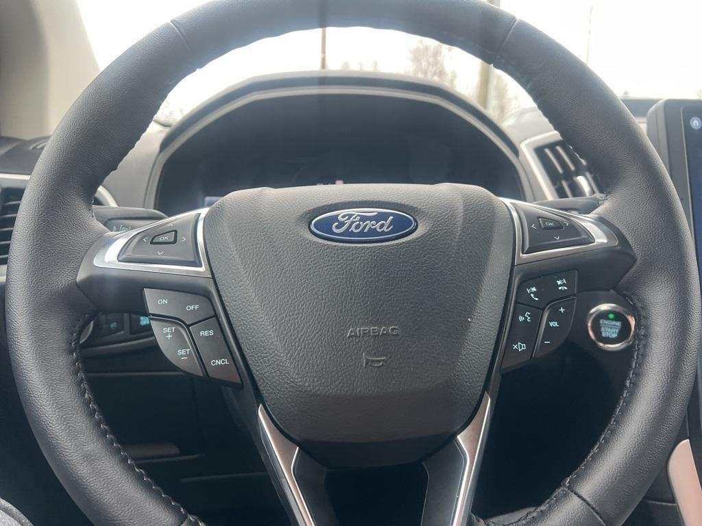 used 2024 Ford Edge car, priced at $39,445