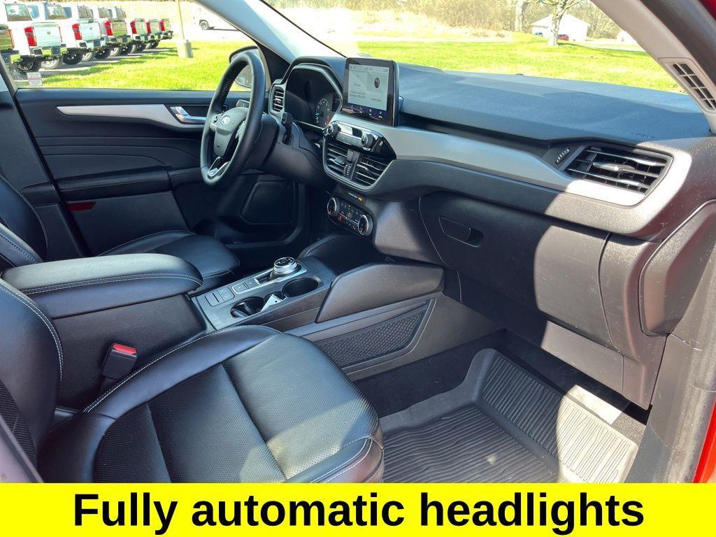 used 2022 Ford Escape car, priced at $19,914