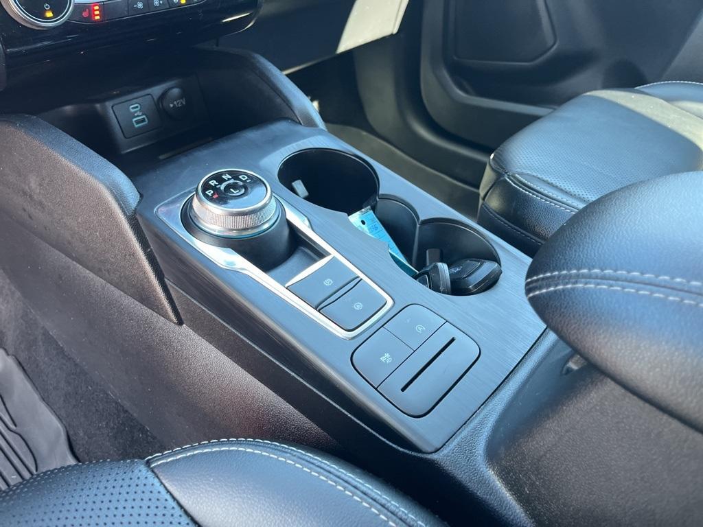 used 2022 Ford Escape car, priced at $23,996