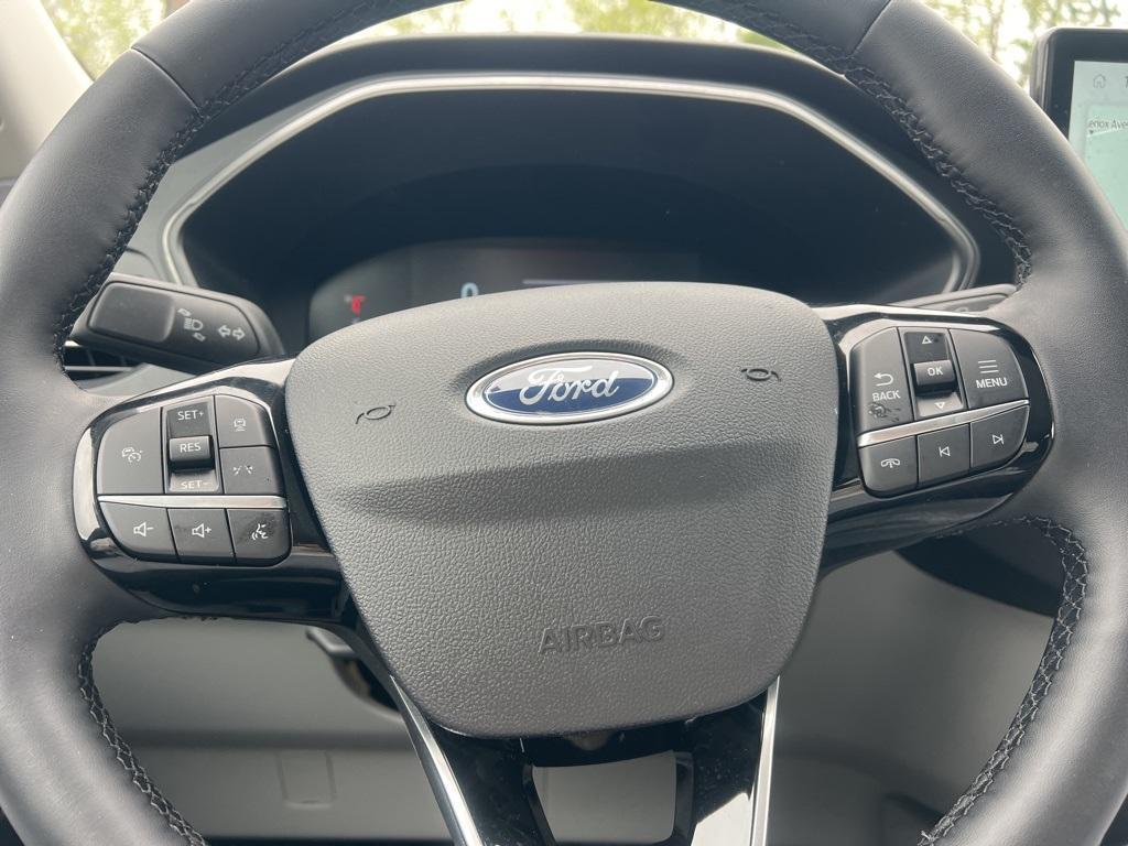 used 2025 Ford Escape car, priced at $28,499