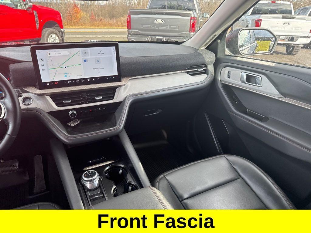 used 2025 Ford Explorer car, priced at $43,769