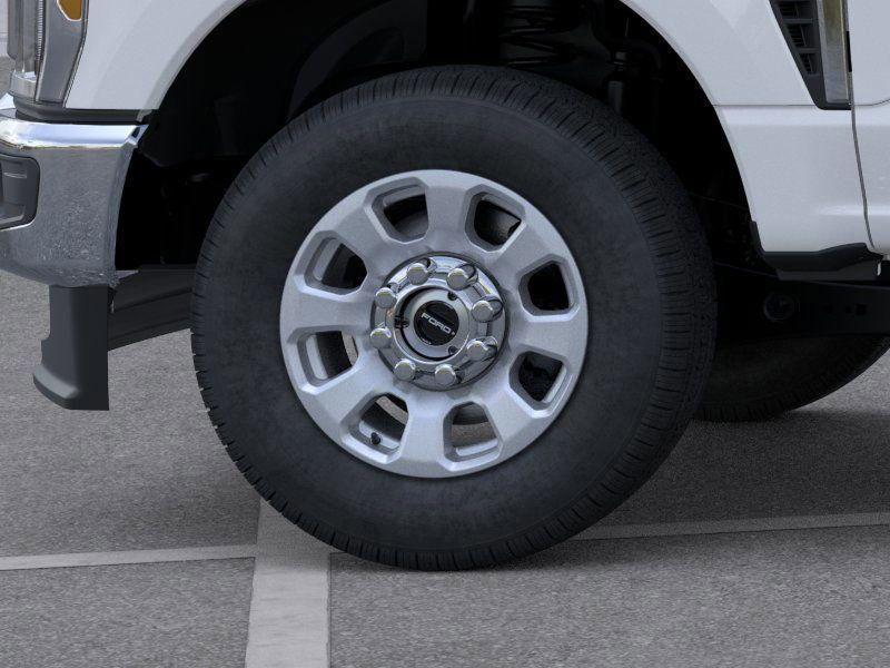 new 2025 Ford F-250 car, priced at $62,305