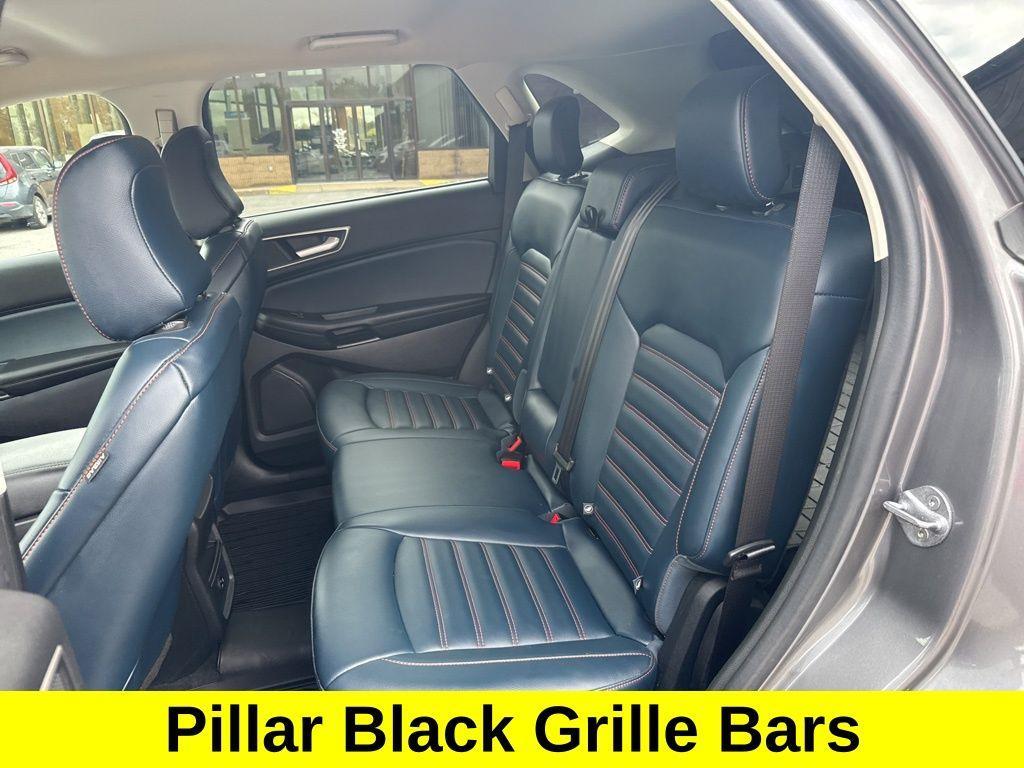 used 2022 Ford Edge car, priced at $24,321