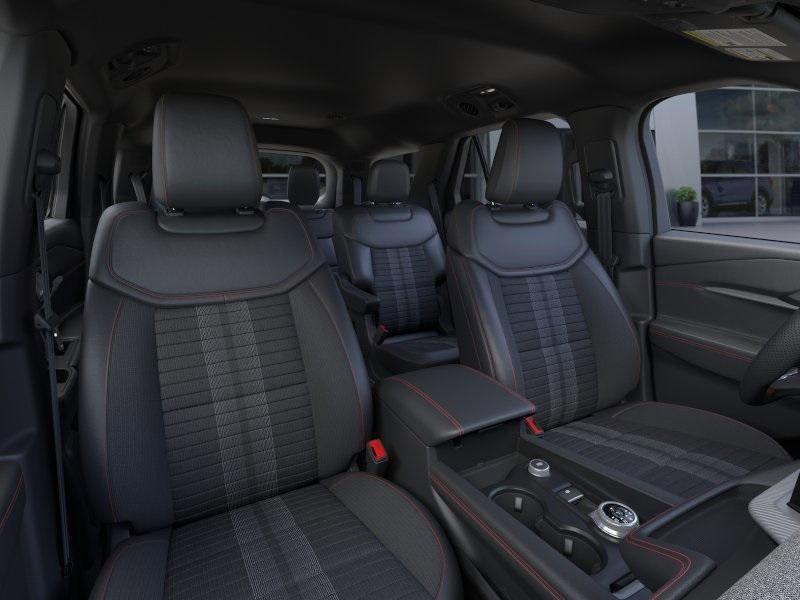 new 2025 Ford Explorer car, priced at $45,247