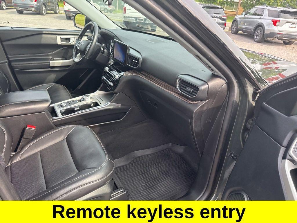 used 2022 Ford Explorer car, priced at $32,899