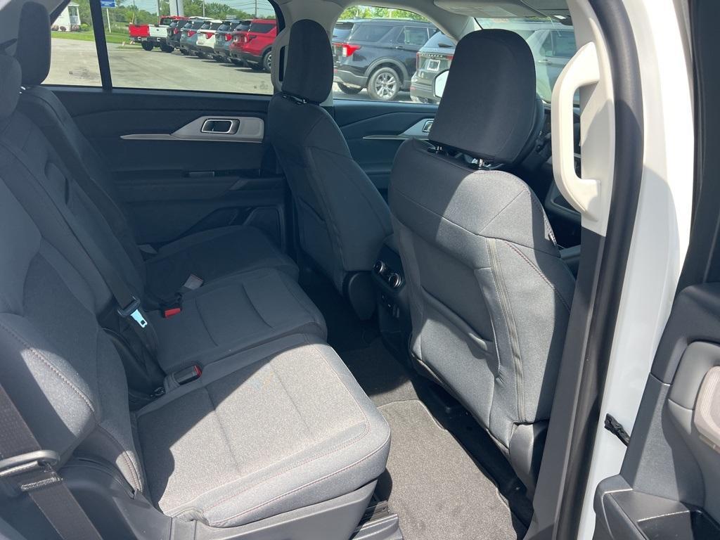 new 2025 Ford Explorer car, priced at $41,149
