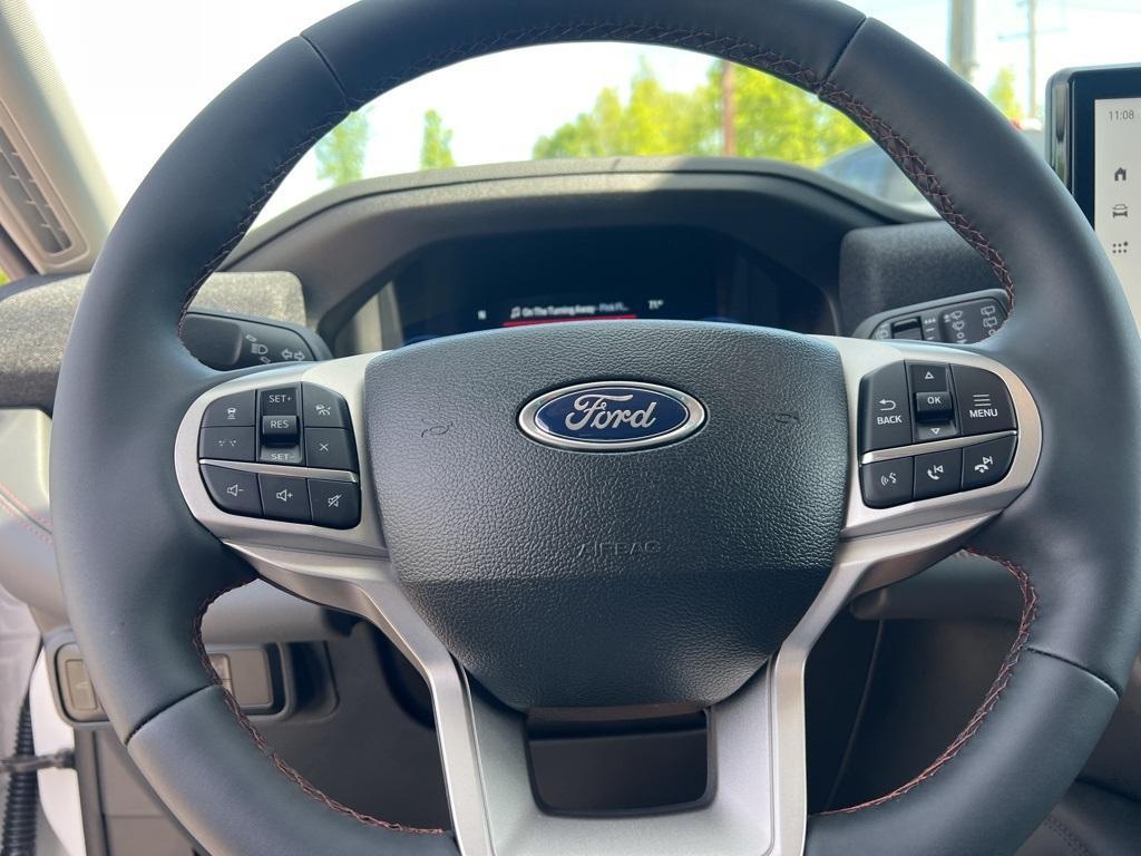 new 2025 Ford Explorer car, priced at $41,149