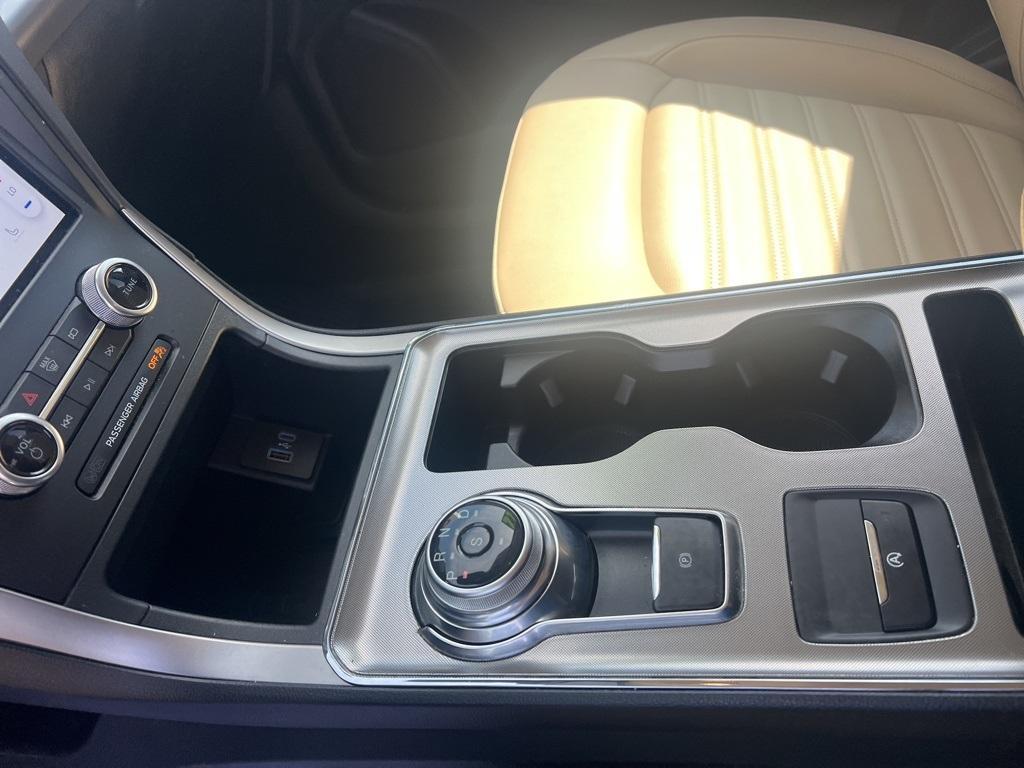 used 2022 Ford Edge car, priced at $25,830