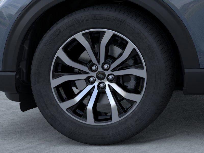 new 2025 Ford Explorer car, priced at $47,665