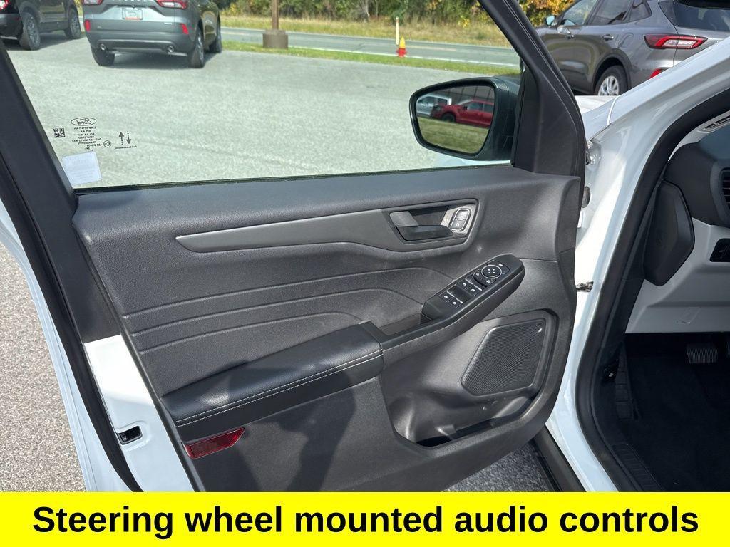 used 2025 Ford Escape car, priced at $29,487