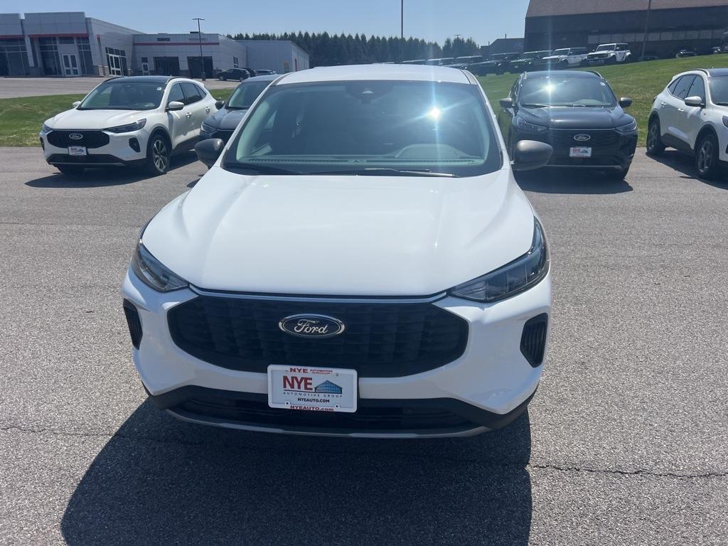 used 2025 Ford Escape car, priced at $29,999