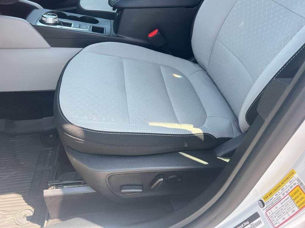 used 2025 Ford Escape car, priced at $29,999