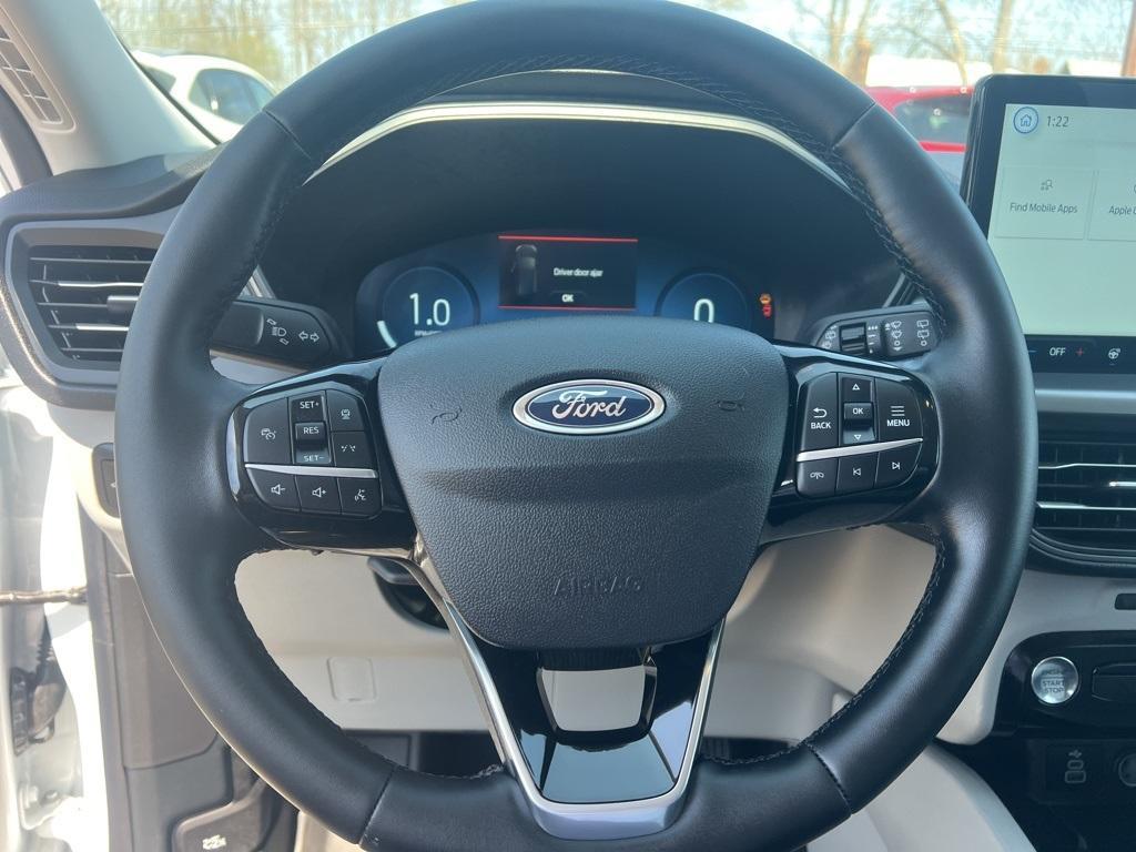 used 2025 Ford Escape car, priced at $29,999