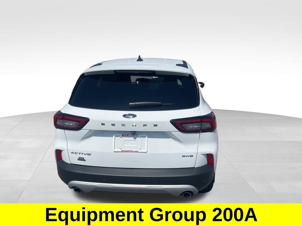used 2025 Ford Escape car, priced at $28,998