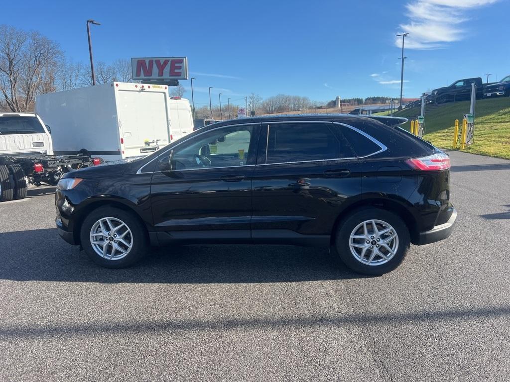 used 2024 Ford Edge car, priced at $40,148